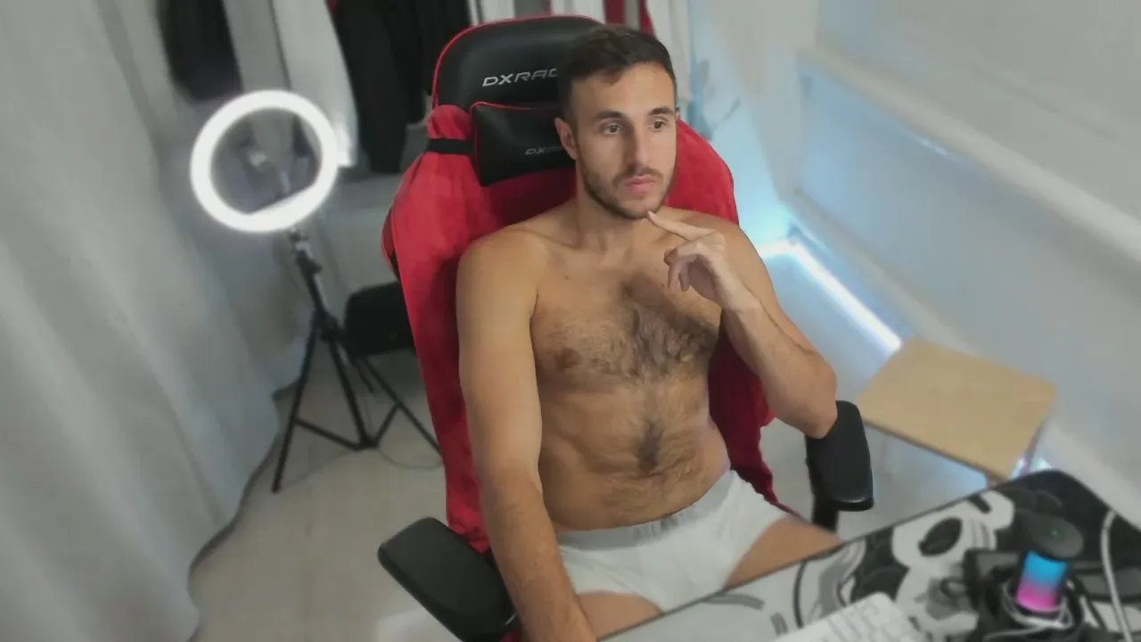 Nikita_petrov on Cam4 